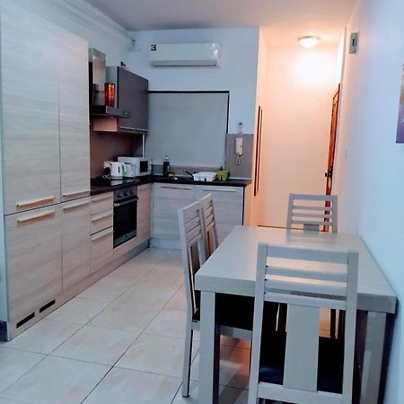Gzira Smart 1 Bedroom Apartment Luaran gambar