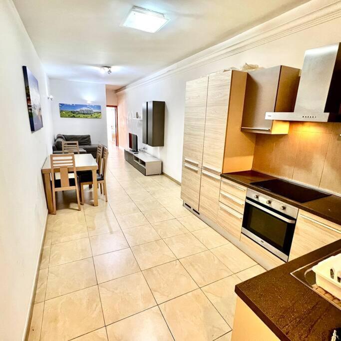 Gzira Smart 1 Bedroom Apartment Luaran gambar